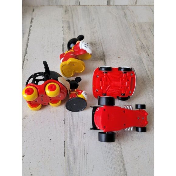 Mickey Mouse race car track helmet playset toy figure red 28 - Picture 12 of 14